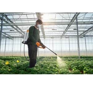 SG 71, opryskiwacz precakowy Stihl 18L