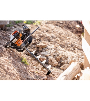 BT 131 - Jednoosobowy świder glebowy Stihl, moc 1,9 KM