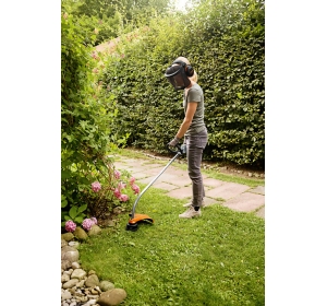 Kosa spalinowa FS 38, moc 0,9 KM