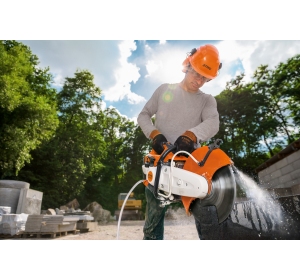 Przecinarka do betonu Stihl TS 500i moc 5,3 KM silnik 2-MIX