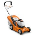 Stihl RMA 443 C kosiarka akumulatorowa z dwoma akumulatorami AP 200 i ładowarką AL 300