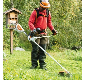 Kosa akumulatorowa FSA 130 Stihl, bez akumulatora i ładowarki