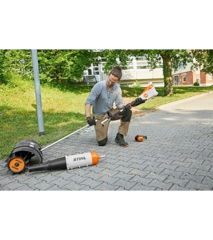 Kombimotor KMA 135 R akumulatorowy, bez akumulatora i ładowarki