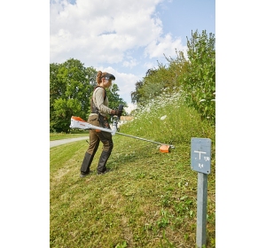 Kosa akumulatorowa FSA 135 Stihl, bez akumulatora i ładowarki