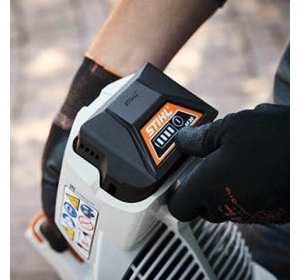 Pilarka akumulatorowa Stihl MSA 70 C-B + 2x akumulator AK 30 + ładowarka AL 101 + KLIN DO DRZEWA