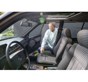 Akumulatorowy odkurzacz piorący SE 3-18 Compact