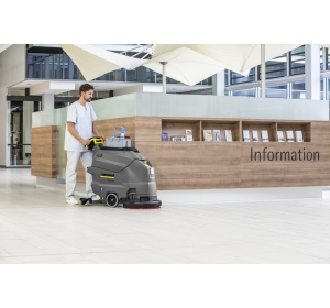 Szorowarka kompaktowa Karcher BD 50/50 C Bp Classic (2040 m²/h | 2,3 l/min | 50 l) Profesjonalny automat szorujący