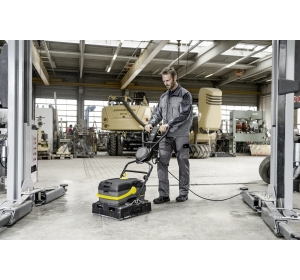 BR 40/10 C Adv Profesjonalna Szorowarka Karcher