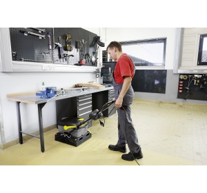 BR 40/10 C Adv Profesjonalna Szorowarka Karcher