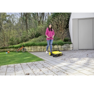 S 4 zamiatarka Karcher