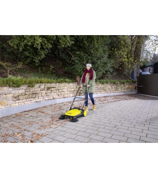 S 4 TWIN zamiatarka Karcher z dwoma szczotkami bocznymi