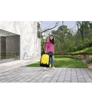 S 4 TWIN zamiatarka Karcher z dwoma szczotkami bocznymi NA SUCHO I MOKRO