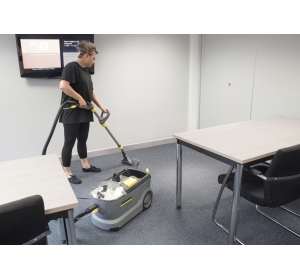 Odkurzacz piorący Karcher Puzzi 10/1 (1250 W / 40 W / 254 mbar) Profesjonalne urządzenie ekstrakcyjne