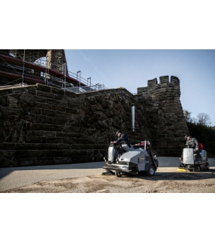 KM 100/100 R P Profesjonalna zamiatarka z fotelem dla operatora Karcher