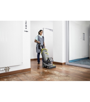 Szorowarka kompaktowa Karcher BR 30/4 C Bp (30 cm / 200 m²/h / 1270 obr.) (wersja bez akumulatora i ładowarki)