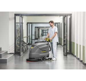 KARCHER BD 50/50 C Bp Classic (2040 m²/h / 2,3 l/min / 50 l) Szorowarka akumulatorowa