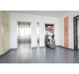 Szorowarka z fotelem dla operatora BD 50/70 R Classic Karcher