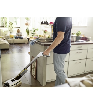 Mop elektryczny Karcher FC 7 (175 m² / 30 cm / 45 min.) + RM 537 Bezprzewodowy mop myjący
