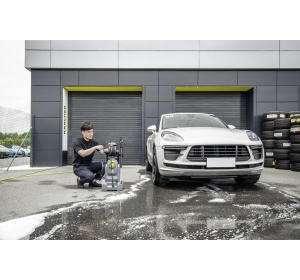 Urządzenie wysokociśnieniowe Karcher HD 4/10 X Plus Classic (145 bar / 400 l/h)