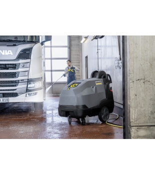 Karcher HDS 10/21 - 4M (210 bar / 1000 l/h / 155°C) Myjka wysokociśnieniowa + RM 81 10l