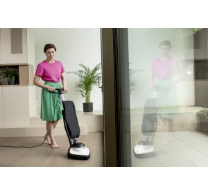 Froterka Karcher FP 303 (600 W / 1000 obr. / 4 l)