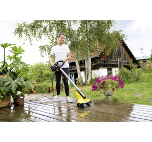 Urządzenie do czyszczenia Karcher PCL 3-18 Battery Set Myjka akumulatorowa do tarasów i chodników
