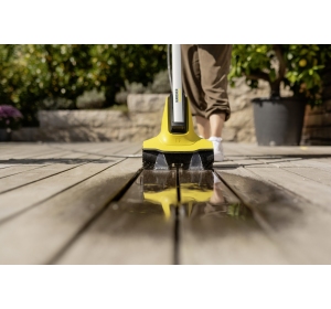 Urządzenie do czyszczenia Karcher PCL 3-18 Battery Set Myjka akumulatorowa do tarasów i chodników