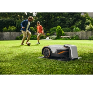 Robot koszący iMOW 5 Stihl (1500 m2) Automatyczny robot koszący