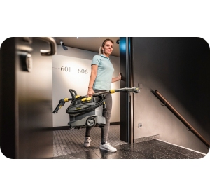 Puzzi 8/1 Adv Karcher (1200 W / 270 mbar / 71 l/s) Profesjonalny odkurzacz piorący 