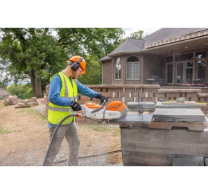 STIHL TSA 300 (36V, 3 kW,  tarcza 300 mm) - Akumulatorowa przecinarka do betonu i stali