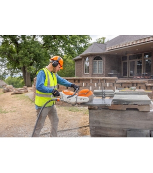 STIHL TSA 300 (36V, 3 kW,  tarcza 300 mm) - Akumulatorowa przecinarka do betonu i stali