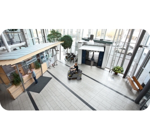 Szorowarka kompaktowa Karcher B 90 R Classic Bp (3,5 h / 3,5 l/min / 90 l) Z fotelem operatora
