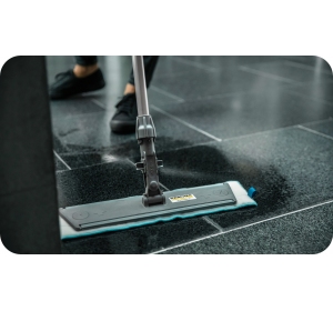 Zestaw sprzątający wiadro mop teleskopowy ścierki do mopa Karcher