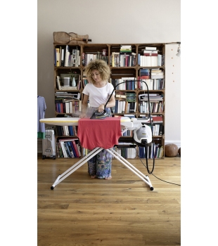 Stanowisko do prasowania Karcher SI 4 z żelazkiem Home Line (2000 W | 3,5 bar | 0,8 l)