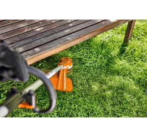 STIHL FSA 70 R (36V, 380mm) + AK 20 + AL 101 Kosa akumulatorowa 
