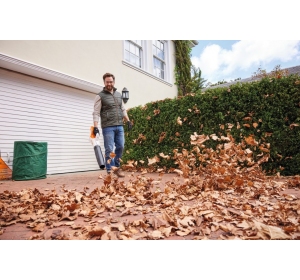 STIHL BGA 50 Dmuchawa akumulatorowa + AK 20 + AL 101