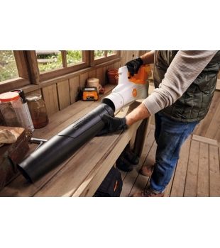 STIHL BGA 50 Dmuchawa akumulatorowa + AK 20 + AL 101