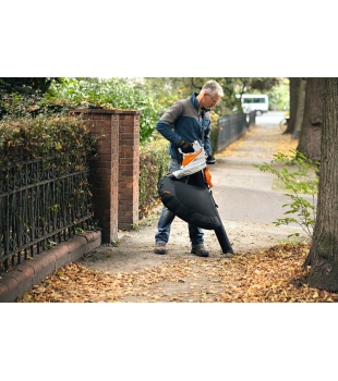 SHA 56 Stihl + AK 20 + AL 101 Dmuchawa - odkurzacz ogrodowy akumulatorowy 