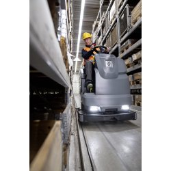 Szorowarka KARCHER B 220 R Bp Pack z fotelem dla operatora