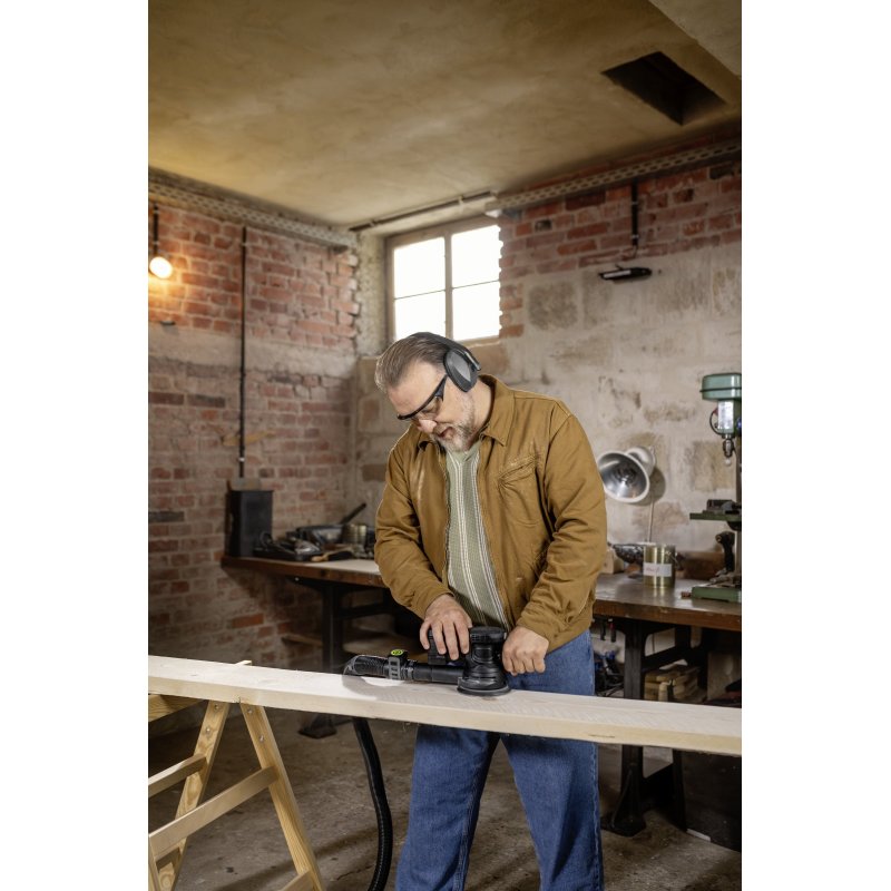 Karcher WD 5 Control 25/5/22 (1200 W / 25 l / DN 35) Odkurzacz Domowo-warsztatowy na sucho/mokro