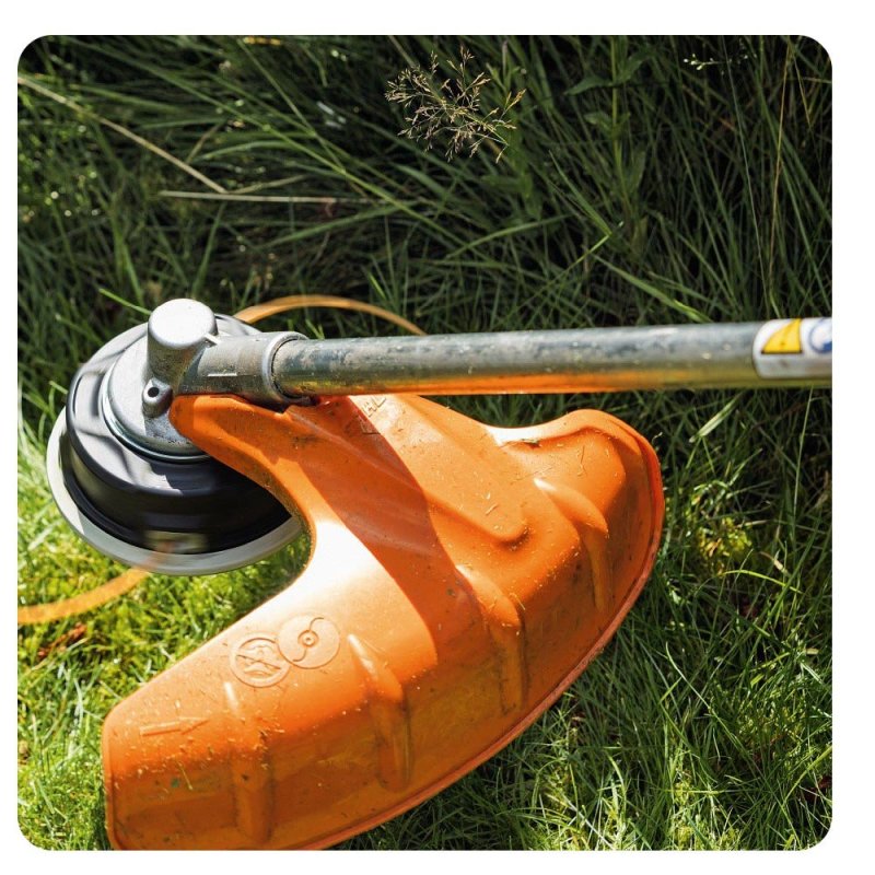 Kosa spalinowa FS 56, moc 1,1 KM