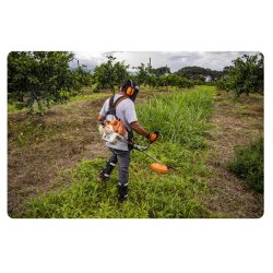 Kosa spalinowa Stihl FS 235 moc 2,1 KM