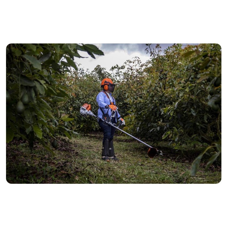 Kosa spalinowa Stihl FS 235 moc 2,1 KM