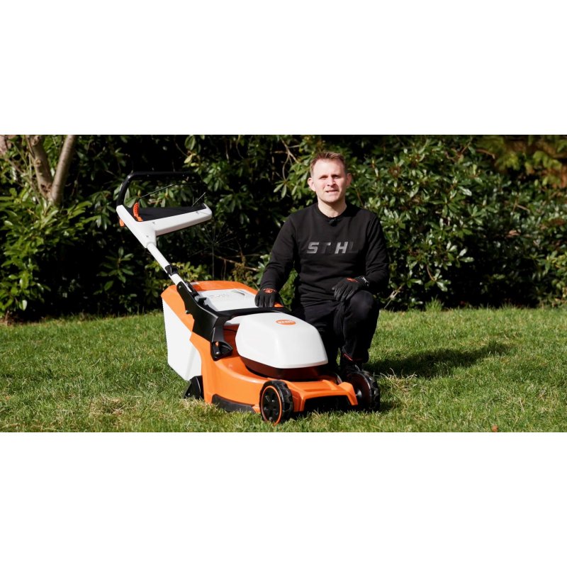 STIHL RMA 453 PV,kosiarka z akumulatorem i ładowarką (AP 300 i AL 300)