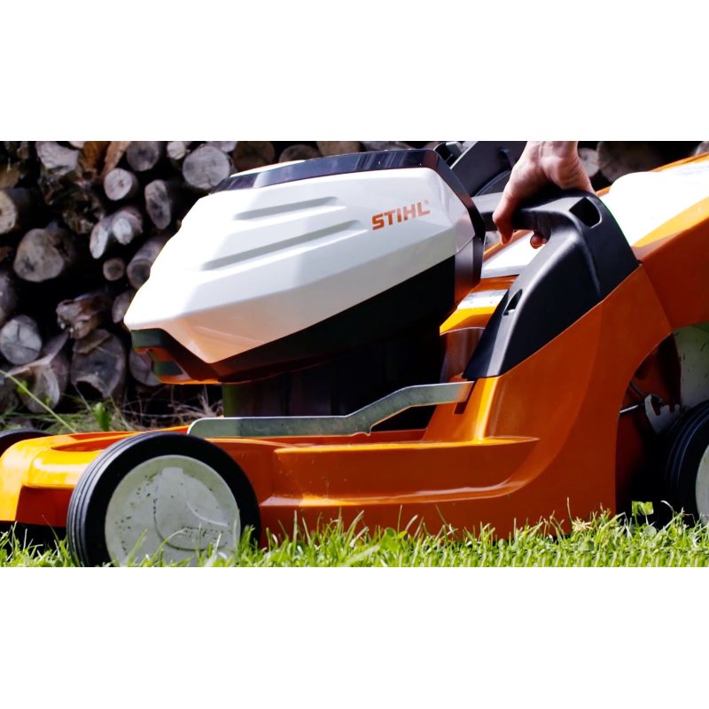 STIHL RMA 453 PV,kosiarka z akumulatorem i ładowarką (AP 300 i AL 300)