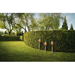 Stihl HS 82 T, spalinowe nożyce do żywopłotu, do modelowania i wykańczania roślin.