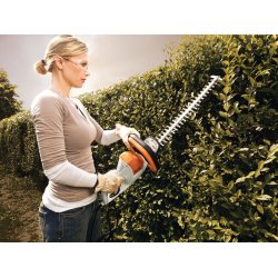 Stihl HSE 42, listwa 45 cm Lekkie, elektryczne nożyce do żywopłotu