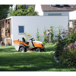 STIHL RT 5097 Z - (16,6 KM, 95 cm, do 6000 m², 8.6 km/h) Traktor ogrodowy z silnikiem dwucylindrowym