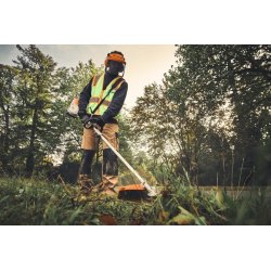 STIHL FSS-KM (średnica koszenia 450mm), Kosa spalinowa kombinarzędzie
