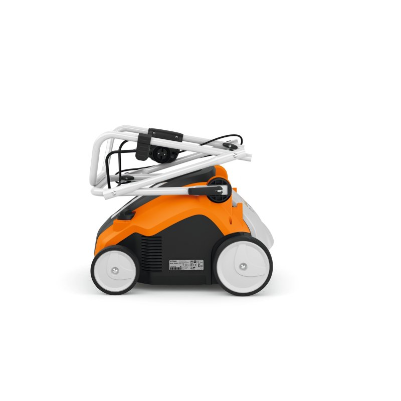 STIHL RLE 240 (1500 W, 34 cm), kompaktowy wertykulator i aerator elektryczny
